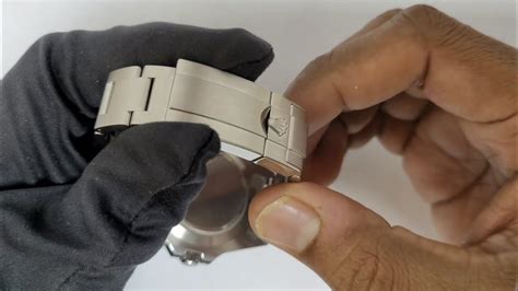 rolex rivet bracelet adjustment|rolex watch glide lock.